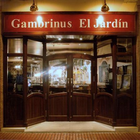 Hostal El Jardin Benidorm Zewnętrze zdjęcie