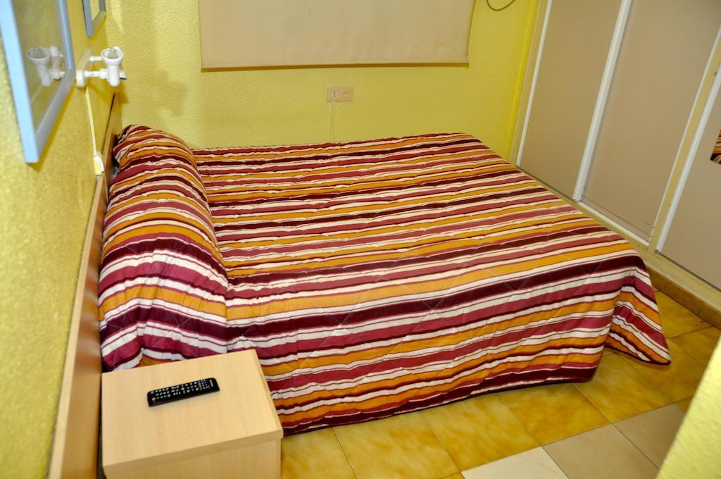 Hostal El Jardin Benidorm Pokój zdjęcie