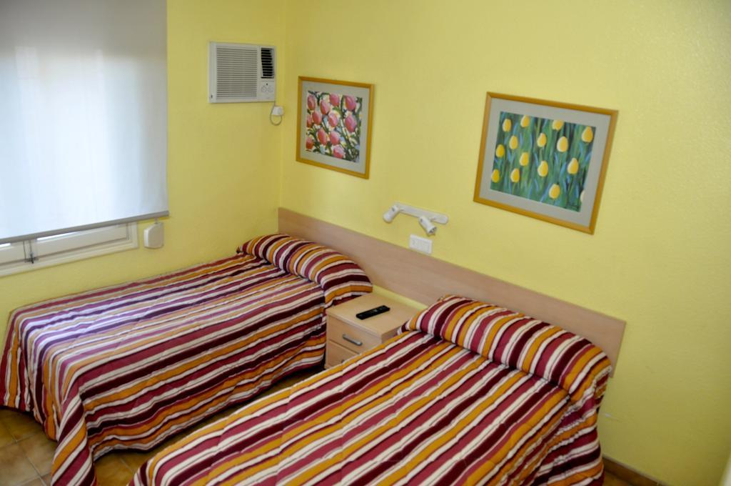 Hostal El Jardin Benidorm Pokój zdjęcie